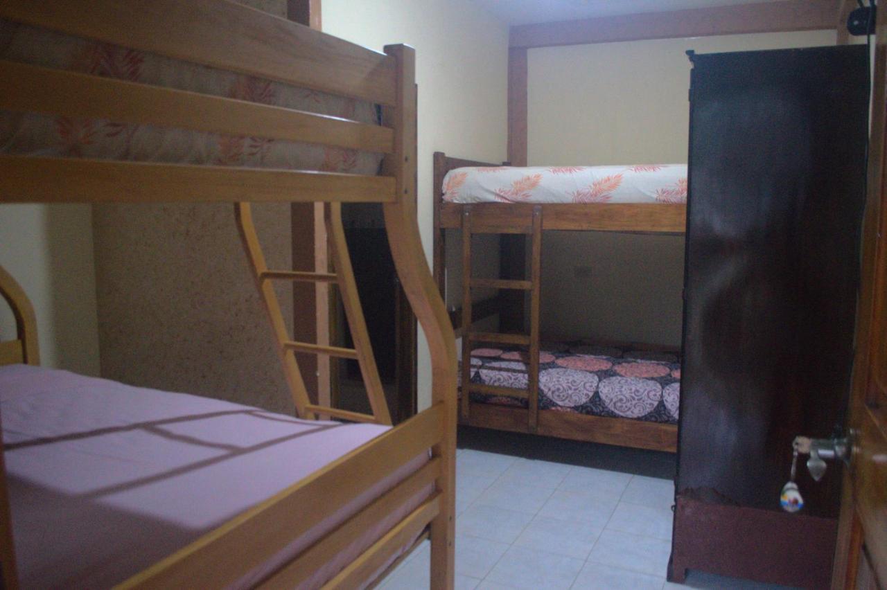 Hostal Tierra Y Mar มอนตาญิตาร์ ภายนอก รูปภาพ